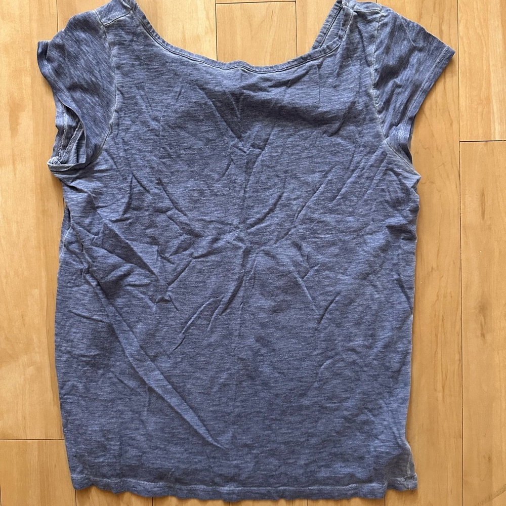 Gap Shirt